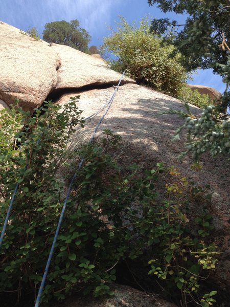 The undercling crack of the second option leading to Garden Party.