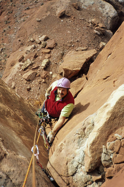 Stu Ritchie on the final pitch, fun fingers and layback with exceptional rock by Valley of Gods standards, 5.8/9. This is 2004.
