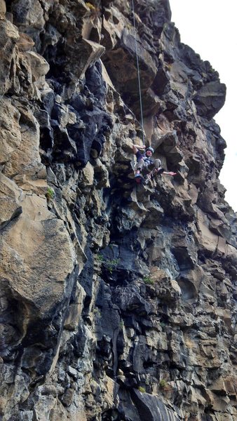 A steep route makes for easy lowering far from the wall (rappelling/cleaning not recommended for the leader).