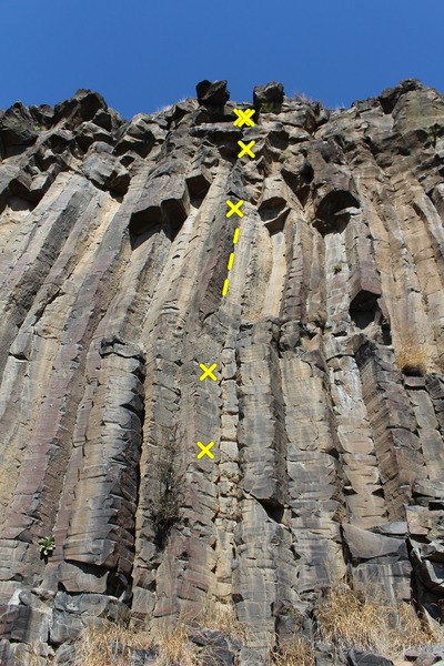 Raptor Arete, bolts marked and trad crack highlighted
