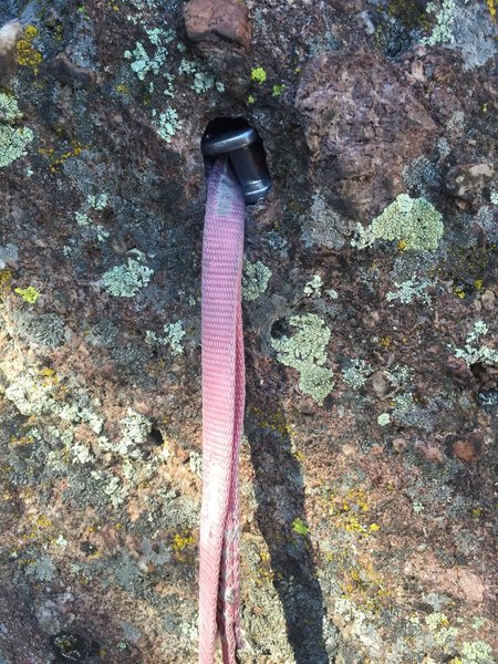 Gotta love tricams. This protects the move to the first bolt. You can place it comfortably from the big ledge.