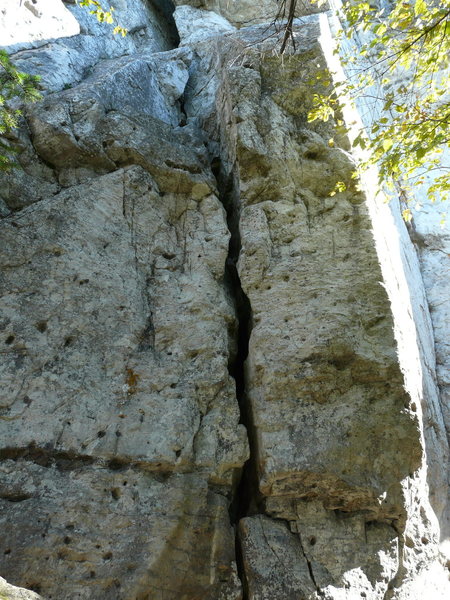 Les sinus déviants 5.11a<br>
(just the start is shown on the picture)