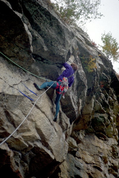 At the crux of Filipina (after doing P1 of The Nose). Typical funky Gunks gear.