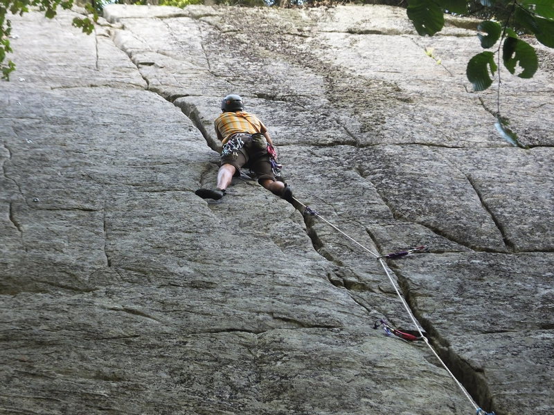 Good foot jams on Five-Star Crack