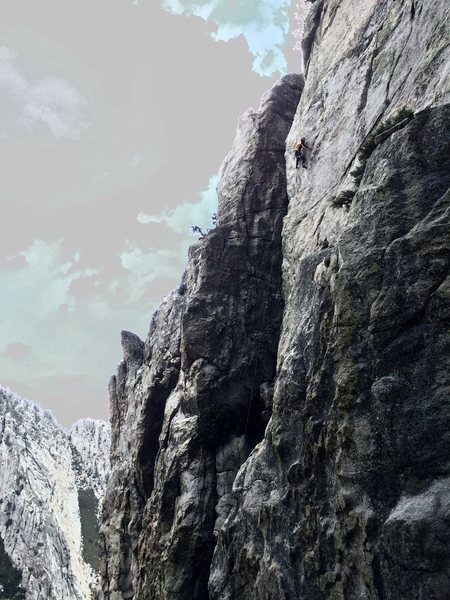Chris Norwood on yet another super clean steep Face, with perfect edges!!!