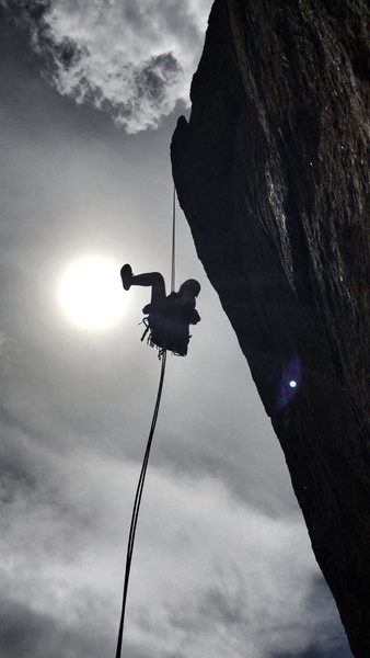 The rap is indeed free hanging for a while, and very fun!!