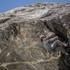 The last moves of crux pitch are very steep, and protected by hand and rattly-hand sized cams.<br>
This route can be compared to Loony Binge, Separate Reality and Kansas City.