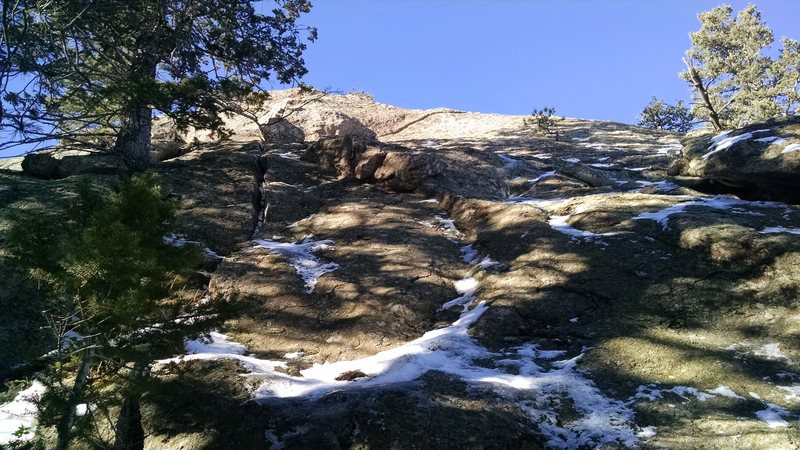 The Pup, right side (north) of east face. No fixed anchor on top.