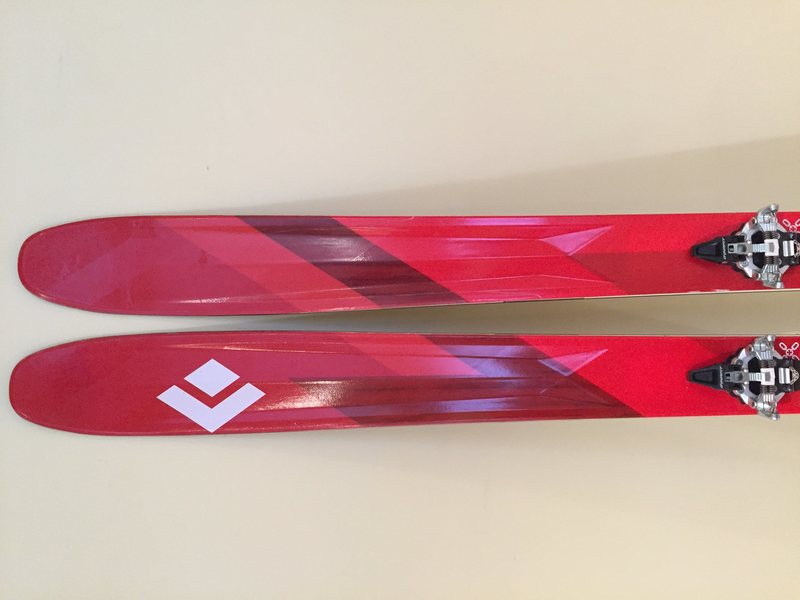 Black Diamond Link 95 180cm skis w/ dynafit radical TLT bindings and skins