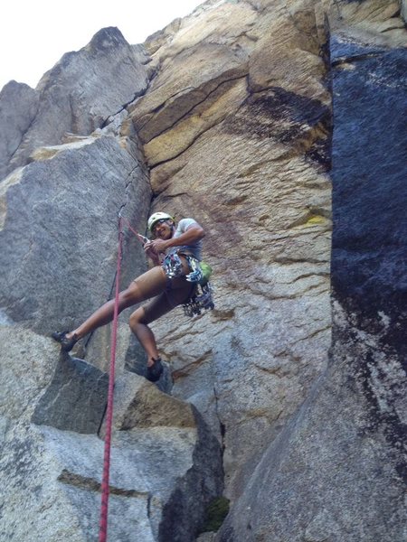 Da wong inspecting a blown out red x4, i caught him with his feet just missing the ledge<br>
<br>
The grey x4 that caught him took enough force that it wouldnt retract anymore<br>
<br>
Perspective 11a, nightmare rock, squamish