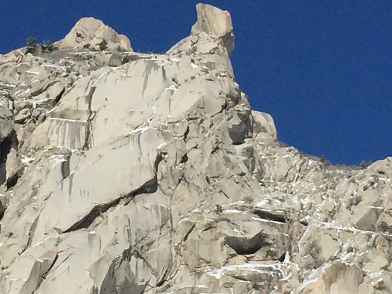 Niels Tietze and Singer Smith climbing the Thumb on 1 January 2016