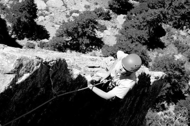 P5 arête on Rewritten. Best climb of its grade in the canyon.