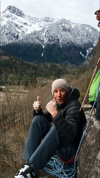 Posted up a couple pitches up at the lower wall, awesome conditions from 10:30-3:00 while I was at the cliff... By 3:30 heavy rain came.