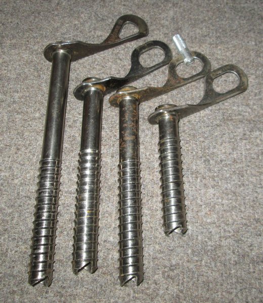 $23 basic screws, price includes shipping if you buy 2 or more<br>
<br>
BD TURBOS<br>
1 x 10cm<br>
2 x 13cm<br>
4 x 16cm<br>
2 x 19cm<br>
3 x 22cm<br>
<br>
SMILEY'S<br>
1 x 12cm<br>
2 x 16cm<br>
<br>
GRIVEL BASIC<br>
1 x 22cm