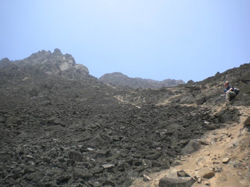 Looking up at the trail to Las Placas...plan on a 20 minute hike from the parking lot