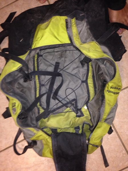 Granite Gear Latitude Vapor 3800 Pack, Great Condition<br>
Retail: 195 Selling For: $150 including shipping