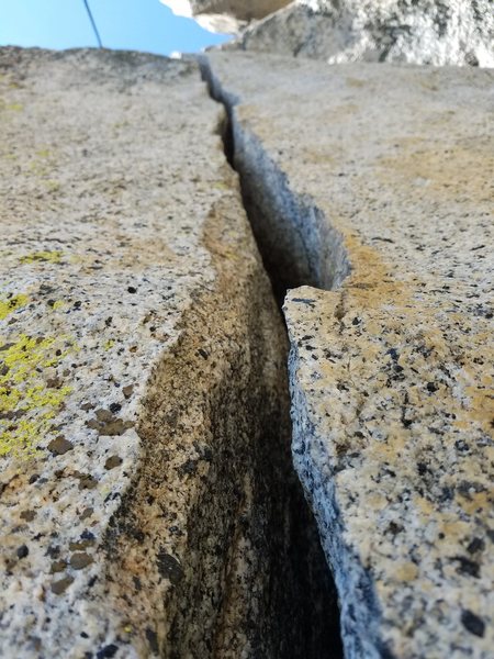 Too short, but a perfect overhung crack.