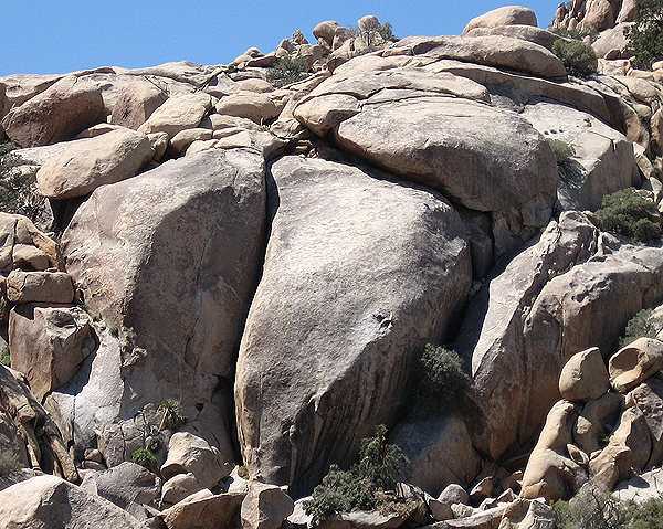 Warm Beer is the crack in the middle of the rock. Photo by Blitzo.