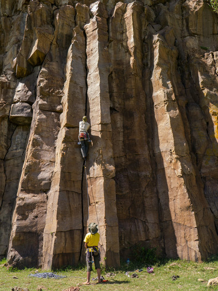 Entrance area cracks are great training - most have bolted anchors but are quite short.