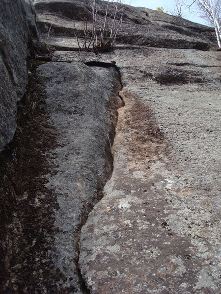 The crack at the start of Pitch 2.