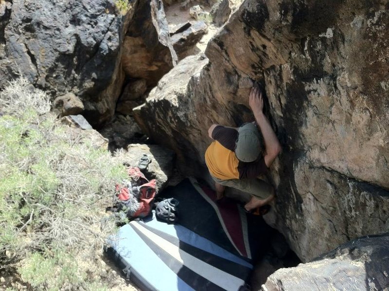 Bag making his way up the V1-.