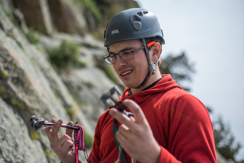 Trying to figure out what this "trad climbing" is before attempting the second pitch