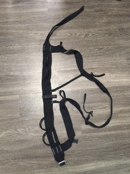 Black Diamond Alpine Bob harness. Used 4 or five times . Manufactured 2012. $28 shipped.