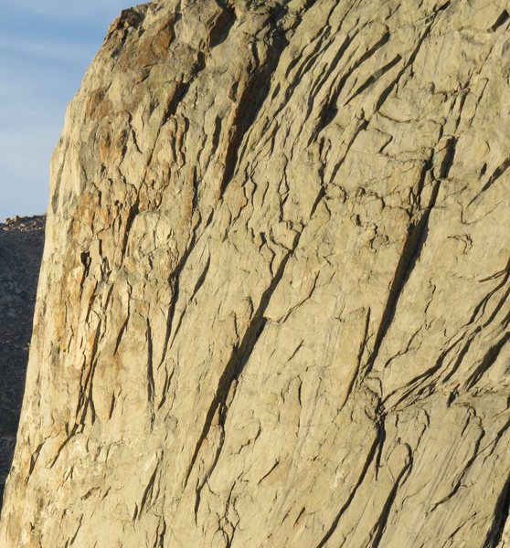 Zoomed in on the two distinct dihedrals on Haystack. The Major Dihedral route goes up the left dihedral and the Minor Dihedral route goes up the right dihedral. The dihedral pitch of either route is 5.9 climbing.