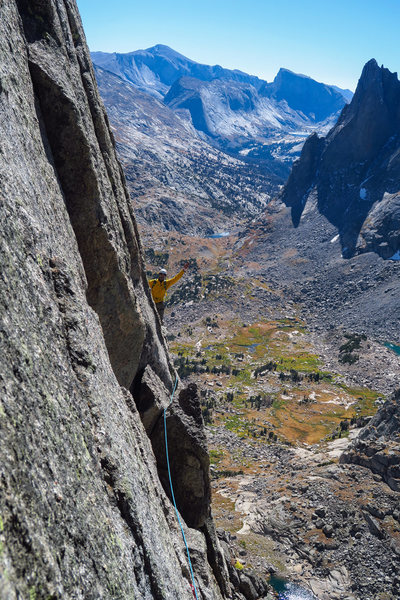 The final hand traverse on the E Ridge