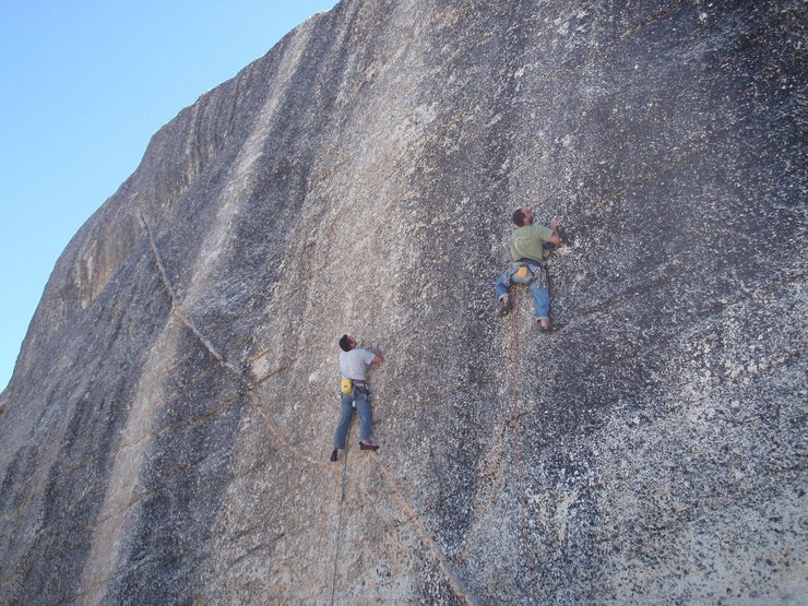 Climbers on Konvicts do Koalas (L) and Knobulator (R). Image from the web, credit deserved but unknown.