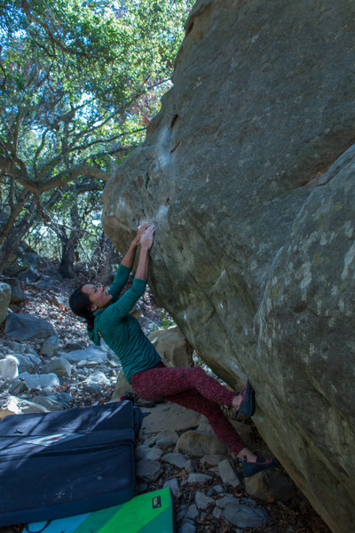 Yuling toe hooking the start jug.