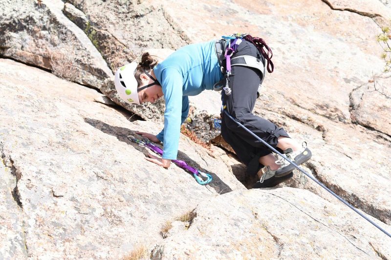 Nice new anchor bolts at the top. There are not chains or quick links though. You can either walk off, or bump over to the anchors on the left.