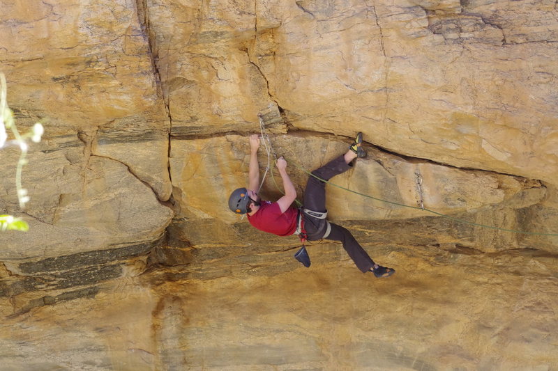 Obligatory heel hook clipping shot. Photo by Jake Estabrook