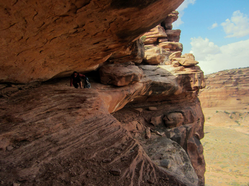The 3rd class ledge-crawl descent into Hell Roaring Canyon is a good time. April 2013