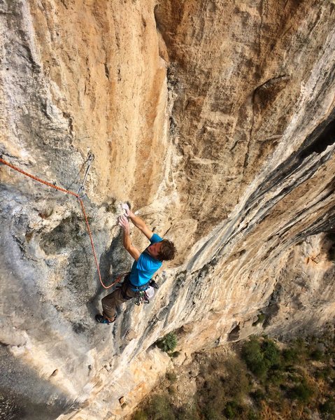 Mike Holmes past the crux on Pitch 4 (12c)