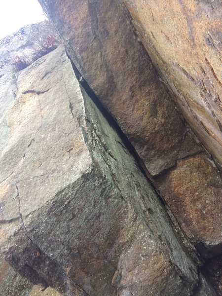 Closeup - Phaeton Cliff.