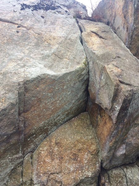 Closeup - Phaeton Cliff.