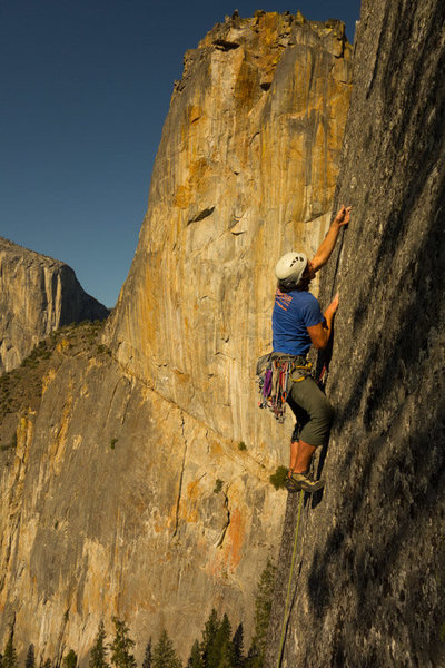 Holland Deyo cruising the crux<br>
Dan McD photo