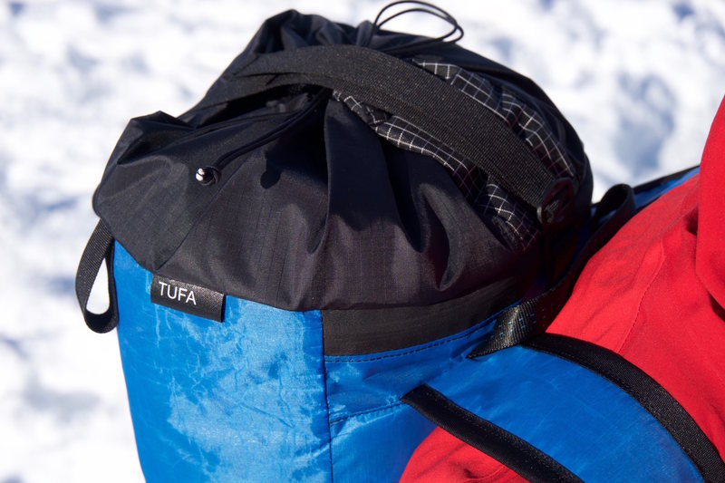 Uretek Zip Pocket, Dyneema hydro port, G-hook Rope Catch. Helmet Tabs