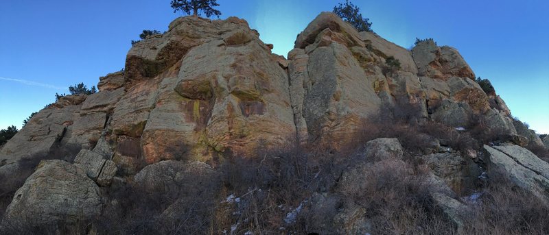 Beta photo for Marina Ridge, the forgotten crag above and to the north of the Sunshine Boulder.