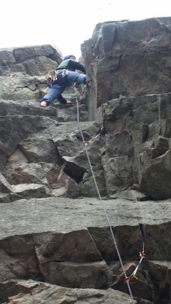 Eric Krause leading 5 Overhangs.