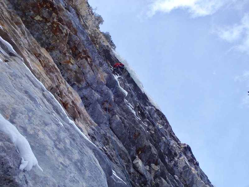Fun transition to ice!  Should have used longer draws below overhangs, rope drag got bad.