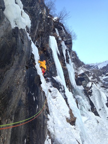 This is the second pitch after crossing a ramp 2/3's of the way up the climb.