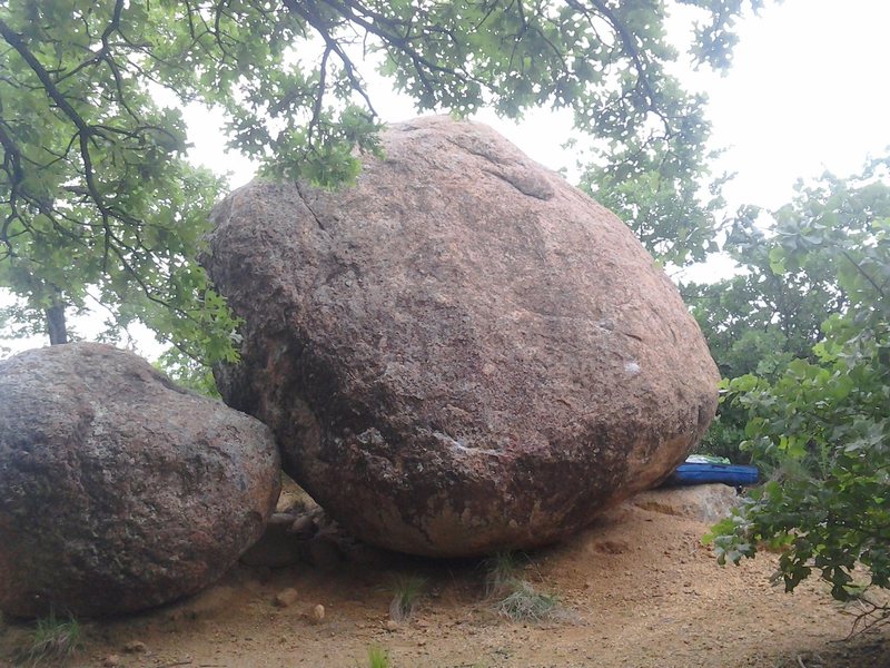 The Appetizer Boulder from the south