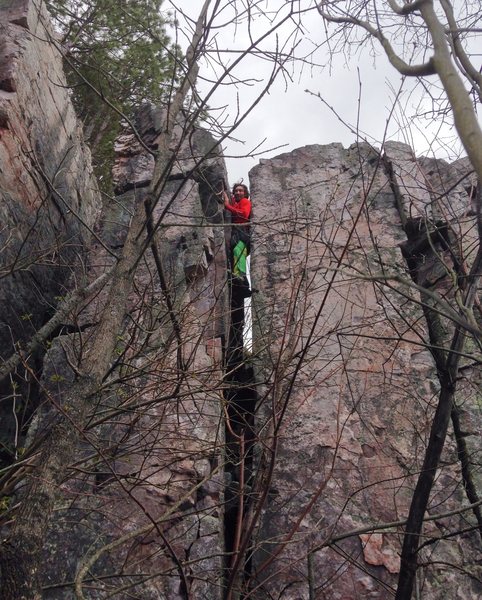 Carter Stritch climbing O Dub. Double Crack is the obvious double crack to the right of O Dub. Photo: Samantha Glowacki
