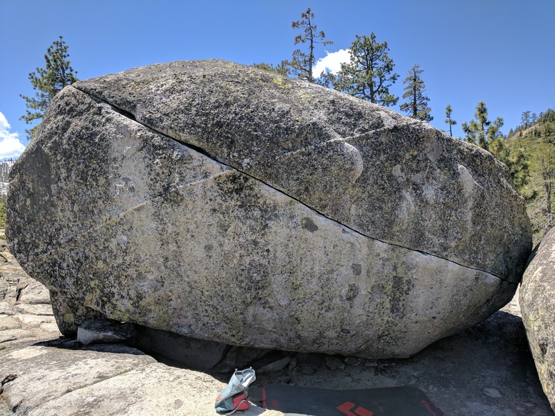 Rainbow C.
<br>
<br>
Look at that crack!