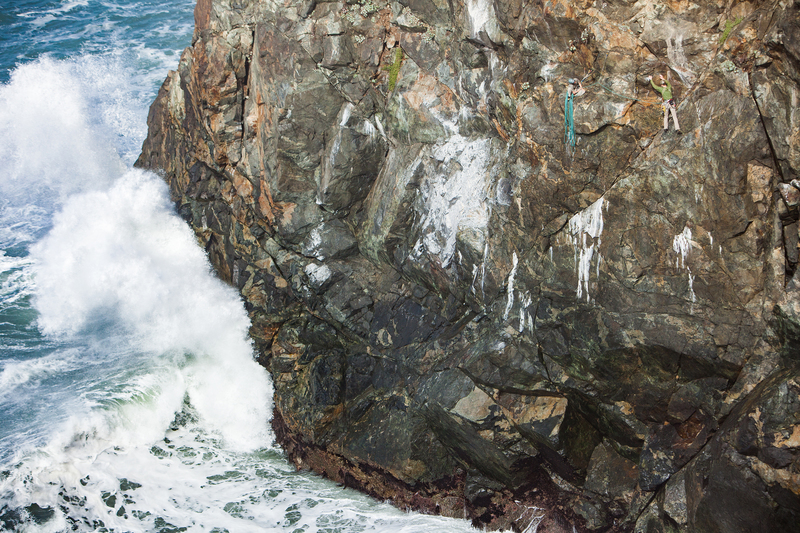Big Waves on Wedding Rock