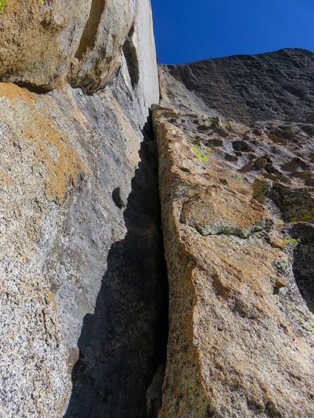 Looking up the awesome dihedral. The dihedral iis Pitches 4/5 in the guidebook.