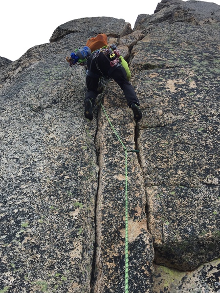 jamming up twin cracks pitch 4
