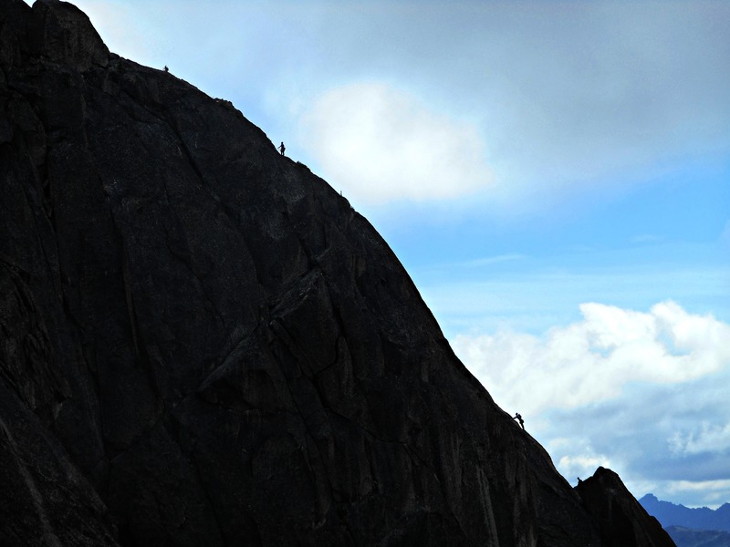 Climbers on the last full pitch of SW Rib